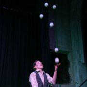 Matthew Green juggling by Laney Tamplin