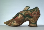 MT.1923 single Chertsey brocade shoe. Large jpg.jpg